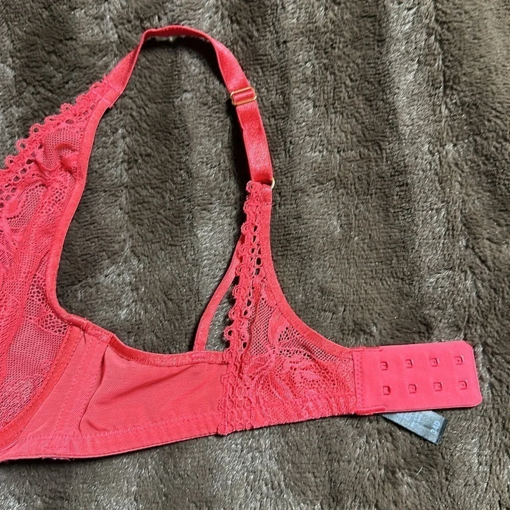 SOMA Sensual Unlined Plunge Coral Sz 34D